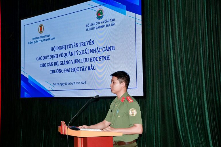 Trường Đại học Tây Bắc phối hợp tổ chức Hội nghị tuyên truyền các quy định về quản lý xuất nhập cảnh