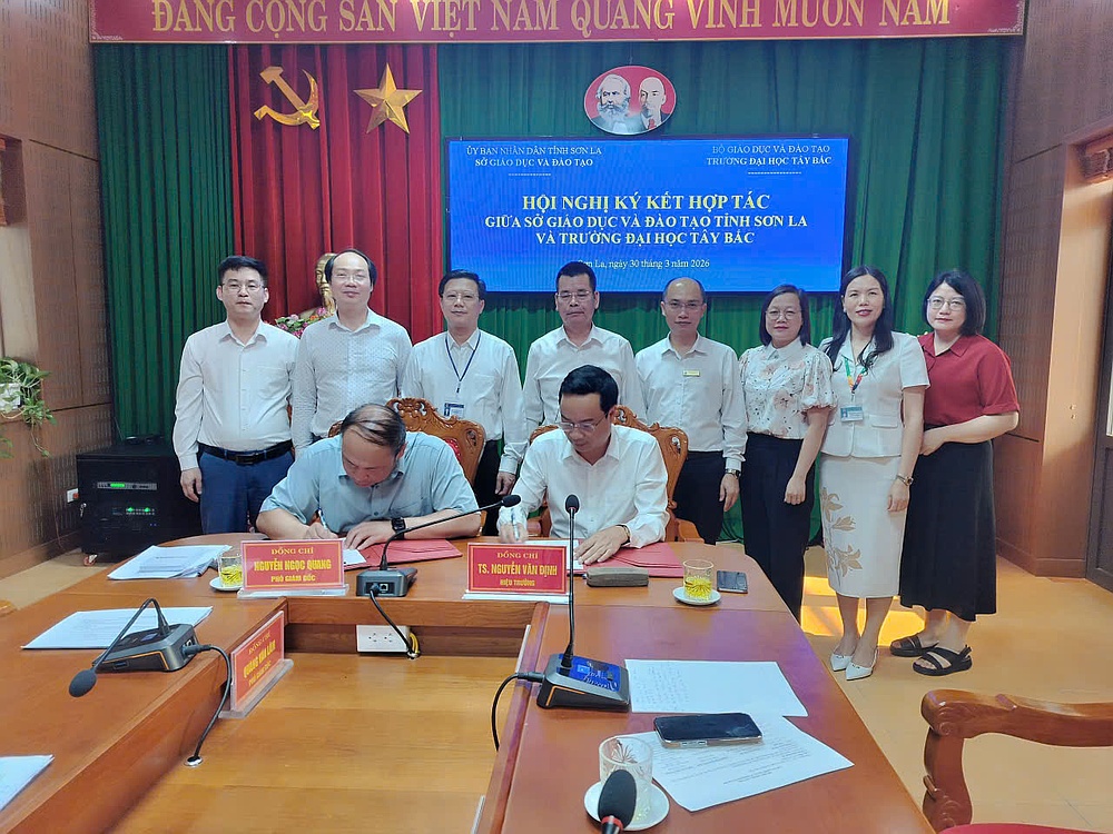 Hội nghị ký thỏa thuận hợp tác giữa Sở Giáo dục và Đào tạo tỉnh Sơn La và Trường Đại học Tây Bắc