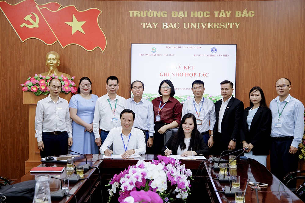 Trường Đại học Tây Bắc làm việc với Trường Đại học Văn Hiến về việc thúc đẩy hợp tác đào tạo và cung ứng nhân lực quốc tế