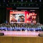 Sinh viên Đại học Tây Bắc đón nhận những bài học giáo dục sâu sắc từ bộ phim Mưa đỏ