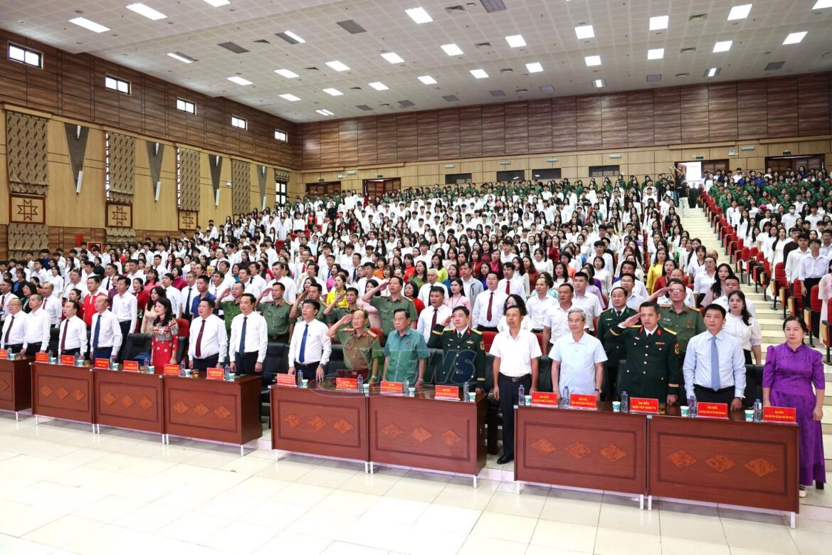 Tâm thế mới, khát vọng mới: Trường Đại học Tây Bắc long trọng tổ chức lễ Khai giảng năm học 2026-2027