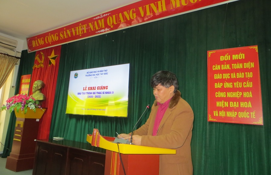 Lễ Khai giảng đào tạo trình độ Thạc sĩ khóa 9 (niên khóa 2020 – 2022) tại Trường Đại học Tây Bắc