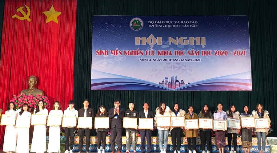 Hội nghị sinh viên nghiên cứu khoa học năm học 2020 – 2021