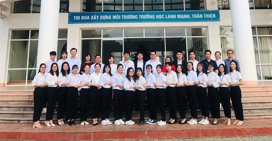 Thư của Giáo sinh thực tập Trường Đại học Sư phạm Hà Nội gửi tới các thầy cô Trường Đại học Tây Bắc