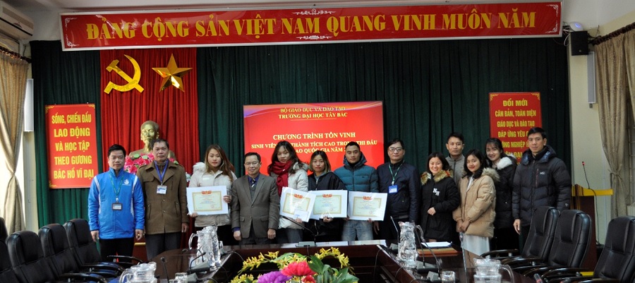 Trường Đại học Tây Bắc tôn vinh sinh viên đạt giải thể thao vô địch toàn quốc năm 2020