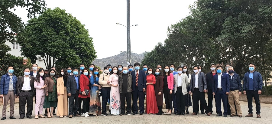 Trường Đại học Tây Bắc ra quân phát động Tết trồng cây – Xuân Tân Sửu 2021