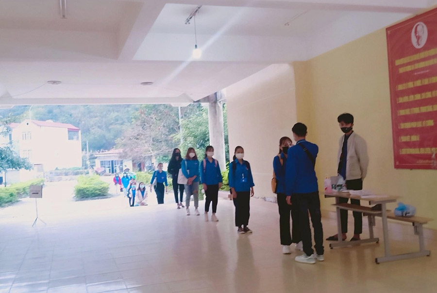 Kết quả thực hiện kiểm tra thân nhiệt cho cán bộ, công chức, viên chức, người lao động và người học trong phòng chống dịch COVID-19 sau kì nghỉ Tết Nguyên Đán tại Trường Đại học Tây Bắc