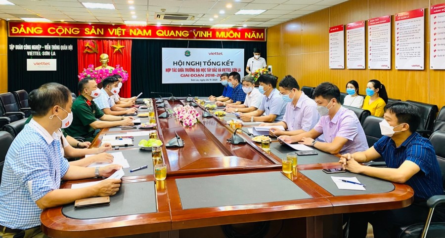Hội nghị tổng kết hợp tác giữa Trường Đại học Tây Bắc và Viettel Sơn La giai đoạn 2018 – 2020