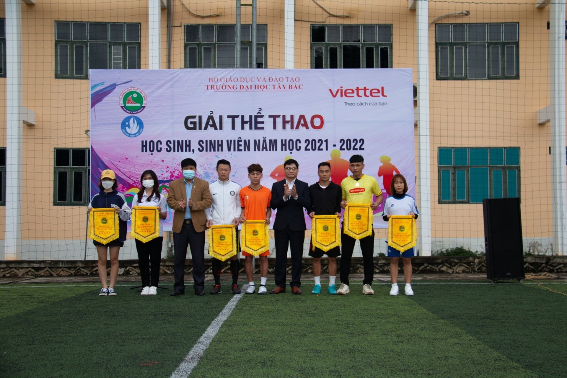Khai mạc Giải thể thao học sinh, sinh viên Trường Đại học Tây Bắc năm học 2021 - 2022