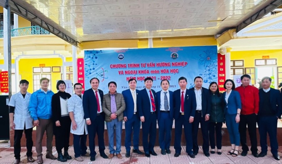Bộ môn Hóa học, Khoa Khoa học Tự nhiên – Công nghệ tổ chức hoạt động kết nối và phục vụ cộng đồng năm học 2021 – 2022