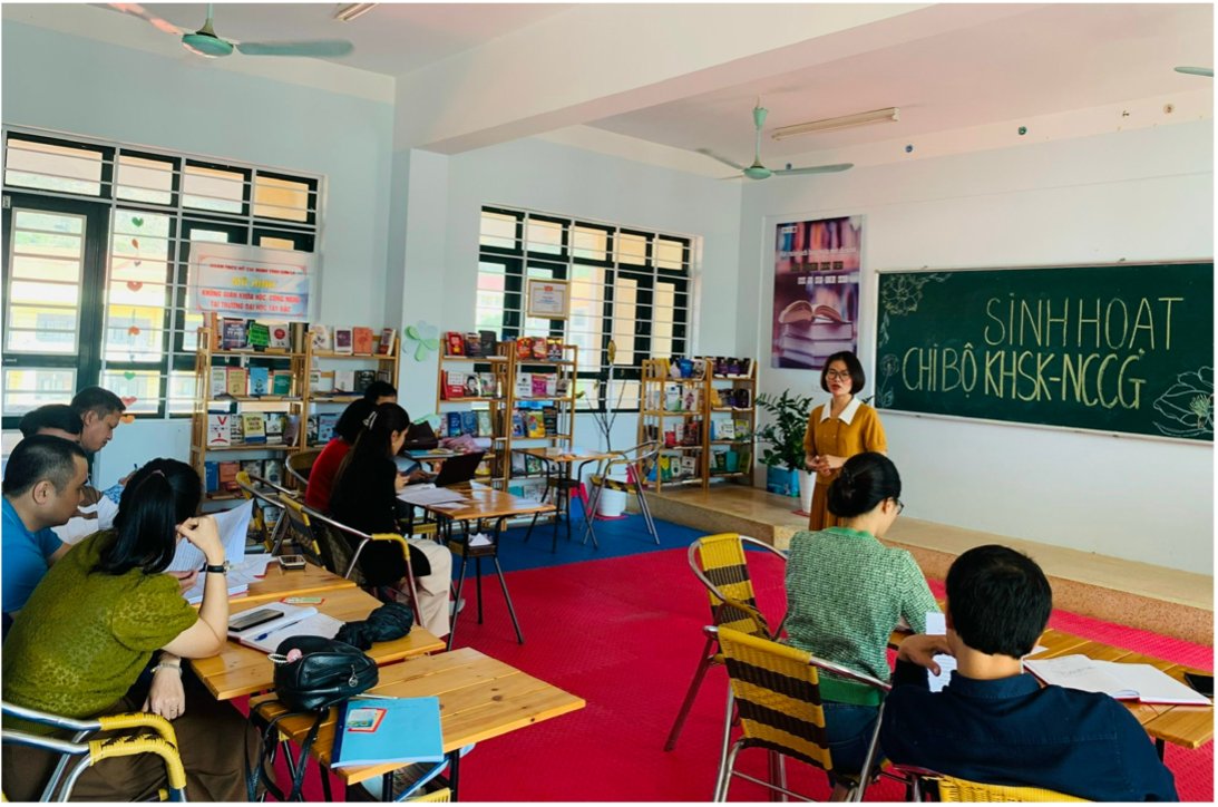 Chi bộ Khoa học sức khoẻ – Nghiên cứu chuyển giao đổi mới phương pháp sinh hoạt chuyên đề quý IV năm 2022