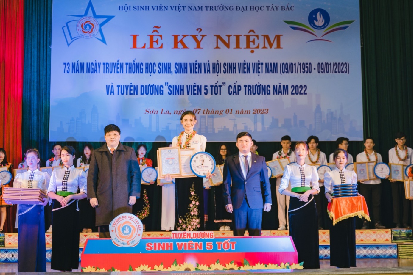 Lễ Kỷ niệm 73 năm “Ngày Truyền thống học sinh, sinh viên và Hội Sinh viên Việt Nam” và tuyên dương “Sinh viên 5 tốt” cấp Trường năm 2022