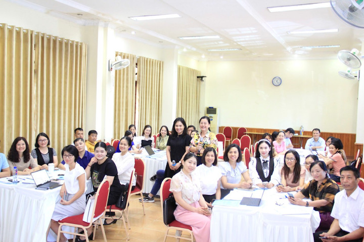 Giảng viên, cán bộ Trường Đại học Tây Bắc tham gia tập huấn tích hợp dạy học “Đưa nội dung các sản phẩm của công trình lịch sử quan hệ đặc biệt hai nước Việt Nam – Lào vào giảng dạy tại các trường học hai nước”