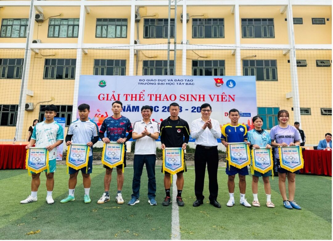Trường Đại học Tây Bắc khai mạc Giải thể thao sinh viên năm học 2023 – 2024