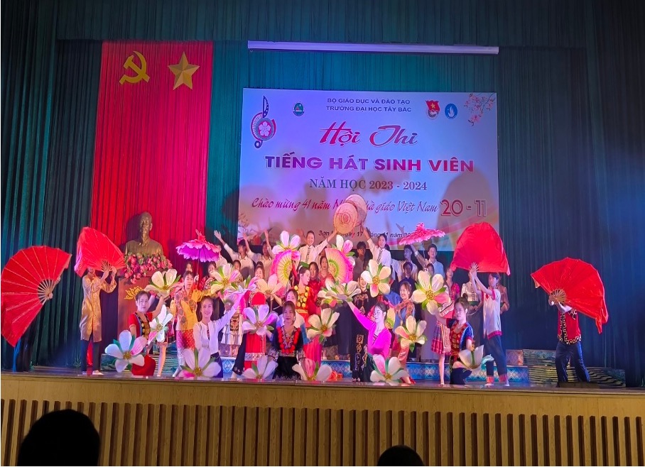 Trường Đại học Tây Bắc tổ chức Hội thi tiếng hát sinh viên năm học 2023 – 2024