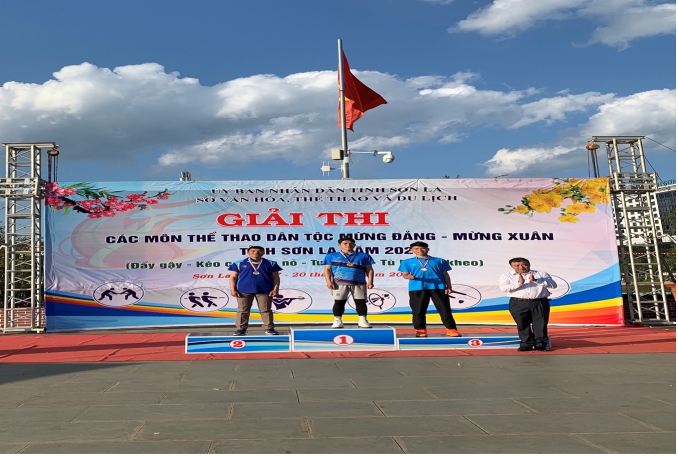 Đoàn thể thao Trường Đại học Tây Bắc tham gia Giải các môn thể thao dân tộc mừng Đảng - mừng Xuân tỉnh Sơn La năm 2024