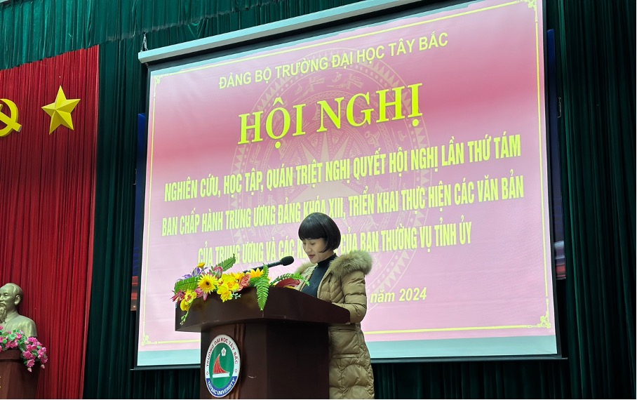 Hội nghị nghiên cứu, học tập, quán triệt Nghị quyết Hội nghị lần thứ tám Ban Chấp hành Trung ương Đảng khóa XIII; triển khai thực hiện các văn bản của trung ương và các kế hoạch của Ban Thường vụ Tỉnh ủy