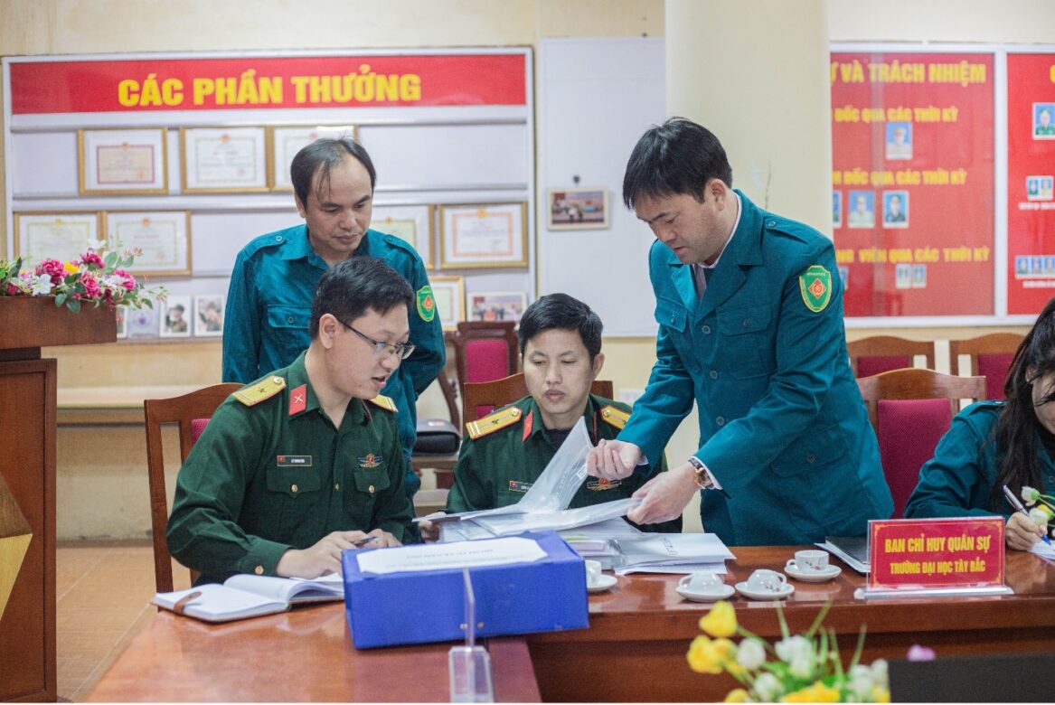 Bộ Chỉ huy quân sự tỉnh Sơn La thanh tra việc thực hiện Nghị định 168/2018/NĐ-CP ngày 28/12/2018 của Chính phủ về công tác Quốc phòng ở Bộ, ngành Trung ương, địa phương đối với Trường Đại học Tây Bắc năm 2024