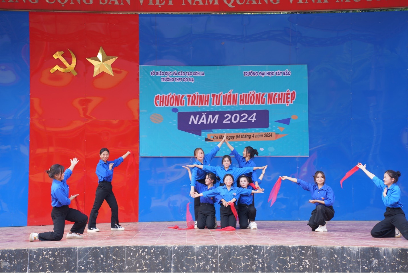 Đoàn công tác số 1 Trường Đại học Tây Bắc tổ chức Chương trình tư vấn, hướng nghiệp cho học sinh THPT trên địa bàn tỉnh Sơn La năm 2024