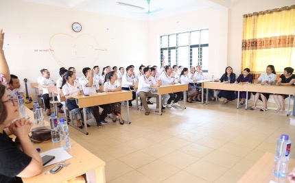 Ngoại khóa “Tiếng Việt và giao lưu văn hóa Việt Nam - Lào” dành cho lưu học sinh hệ Dự bị tiếng Việt năm học 2023-2024                                                       Người viết: TS. Trần Thị Lan Anh Thực hiện Kế hoạch năm học 2023-2024 của Khoa Kho