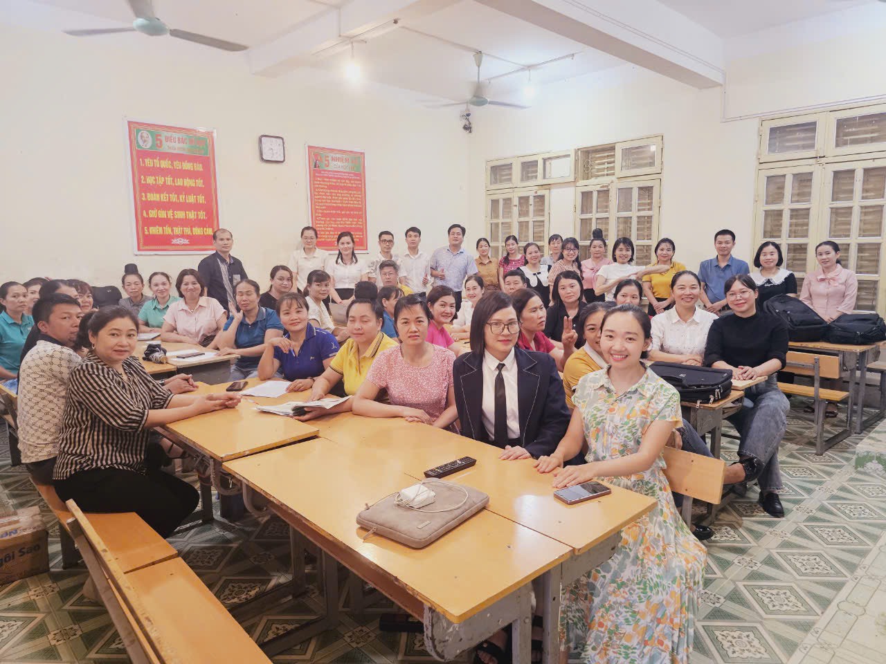 Trường Đại học Tây Bắc tập huấn, bồi dưỡng giáo viên THCS tại huyện Mai Sơn
