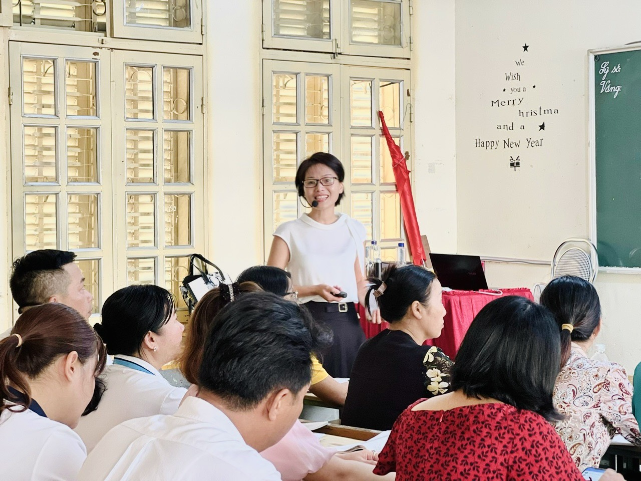 Trường Đại học Tây Bắc tập huấn, bồi dưỡng giáo viên THCS tại huyện Mai Sơn