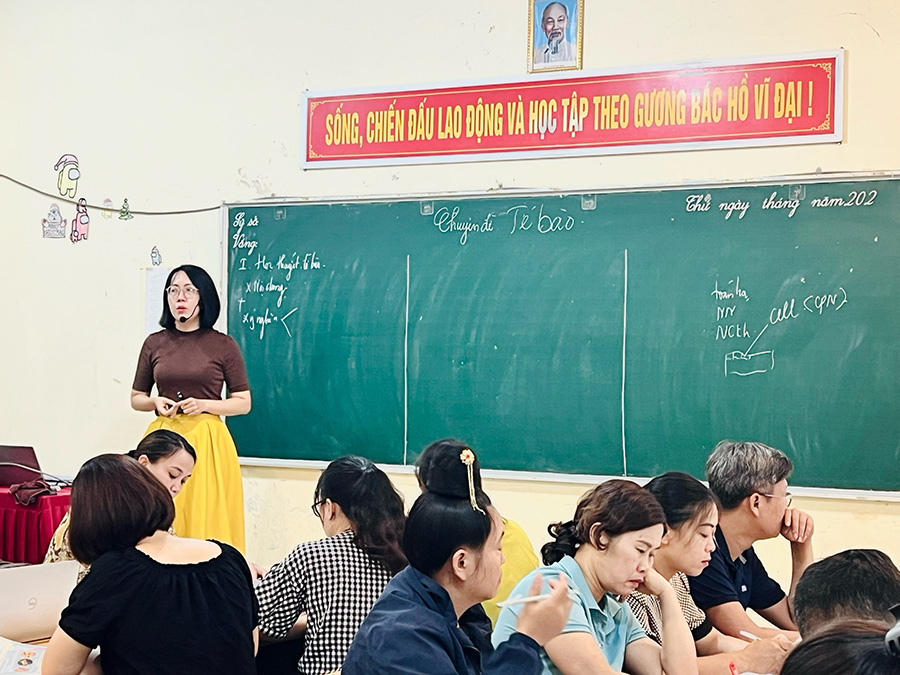 Trường Đại học Tây Bắc tập huấn, bồi dưỡng giáo viên THCS tại huyện Mai Sơn