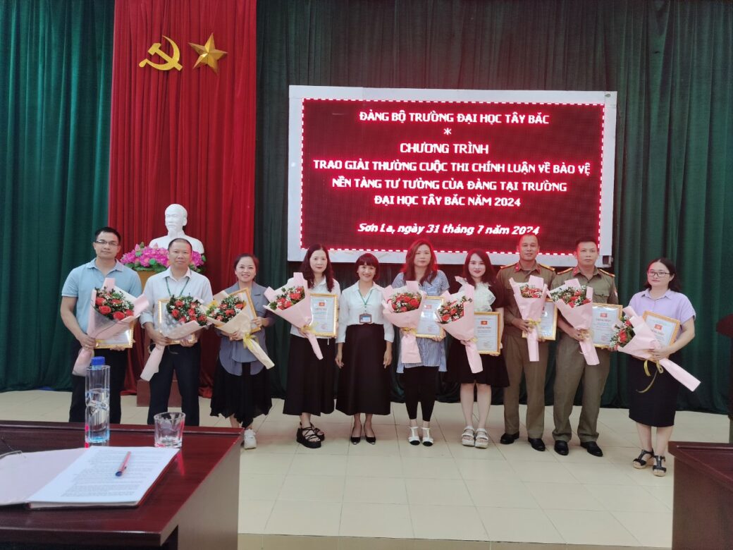 Chương trình tổng kết và trao giải thưởng Cuộc thi chính luận về bảo vệ nền tảng tư tưởng của Đảng tại Trường Đại học Tây Bắc năm 2024