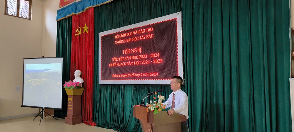 Trường Đại học Tây Bắc tổ chức Hội nghị Tổng kết năm học 2023-2024 và Kế hoạch năm học 2024-2025