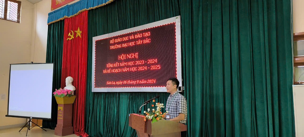 Trường Đại học Tây Bắc tổ chức Hội nghị Tổng kết năm học 2023-2024 và Kế hoạch năm học 2024-2025