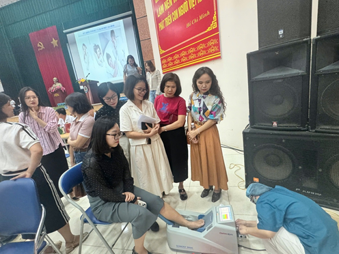 Công đoàn Trường Đại học Tây Bắc tổ chức Chương trình nói chuyện chuyên đề, tư vấn và khám sức khỏe miễn phí cho cán bộ, nhà giáo, người lao động
