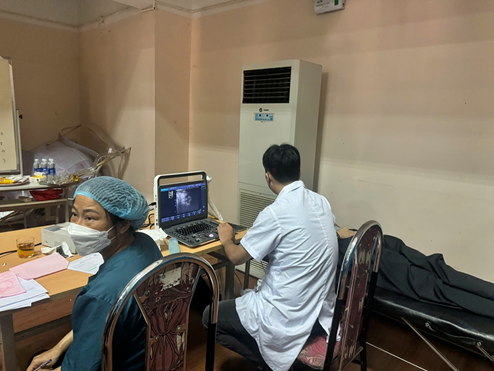 Công đoàn Trường Đại học Tây Bắc tổ chức Chương trình nói chuyện chuyên đề, tư vấn và khám sức khỏe miễn phí cho cán bộ, nhà giáo, người lao động