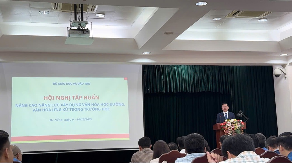 Trường Đại học Tây Bắc tham gia Hội nghị tập huấn công tác xây dựng văn hóa học đường và giáo dục đạo đức, lối sống cho học sinh sinh viên
