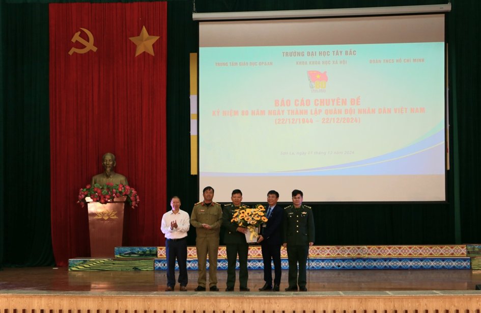 Chương trình báo cáo chuyên đề kỷ niệm 80 năm ngày thành lập Quân đội nhân dân Việt Nam (22/12/1944 - 22/12/2024)